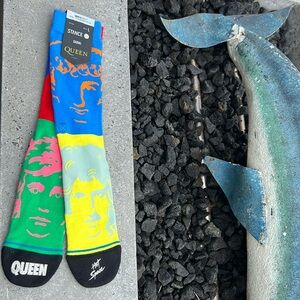 NWT Stance Queen Hot Space Socks
Colorblock 13"